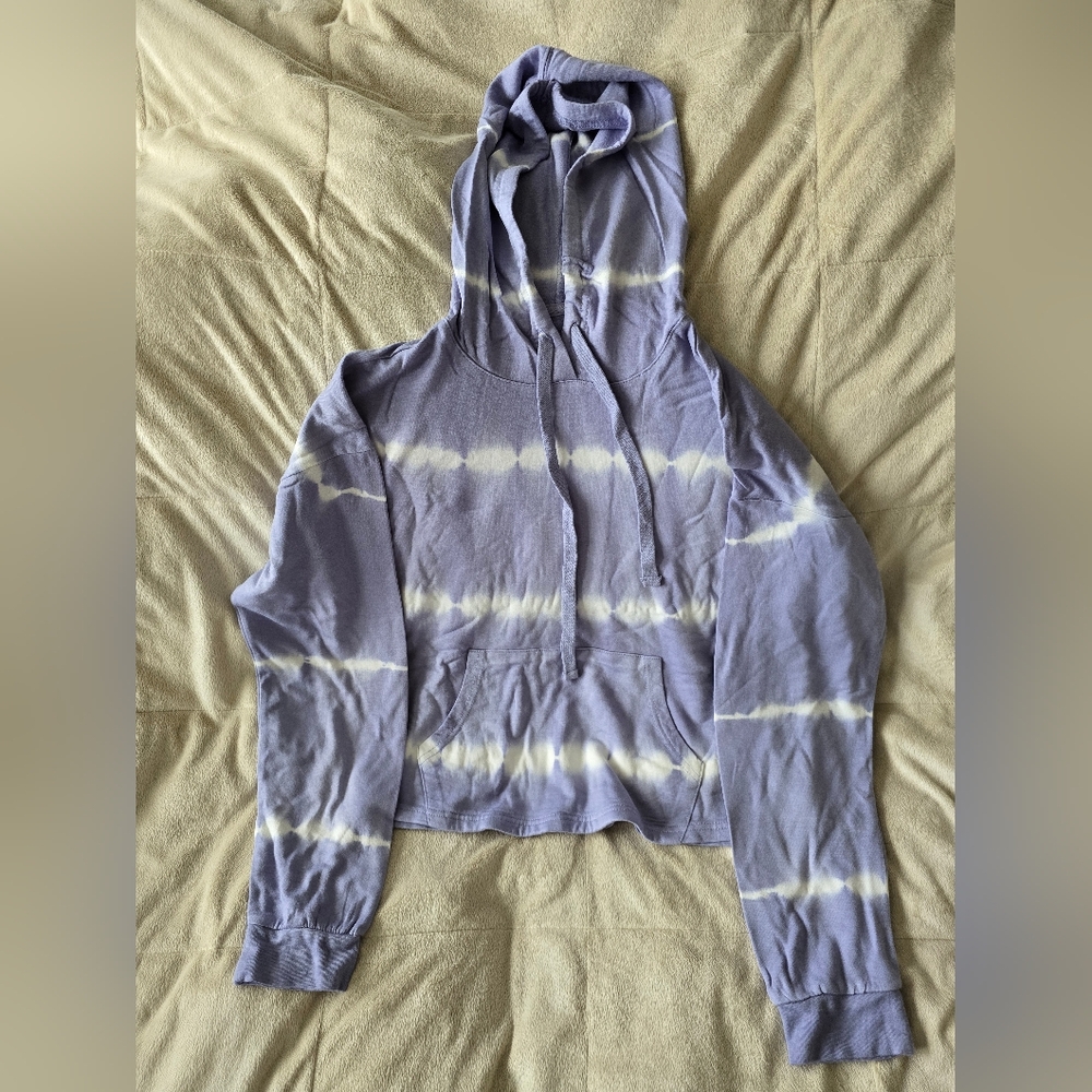 Tie-Dye Hoodie in Lavender and White